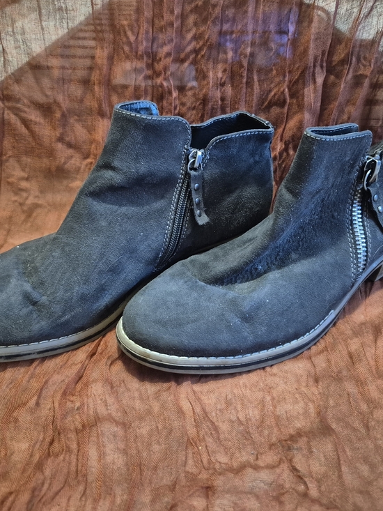 Shoes - Black Suede Ankle Boots with Side Zipper